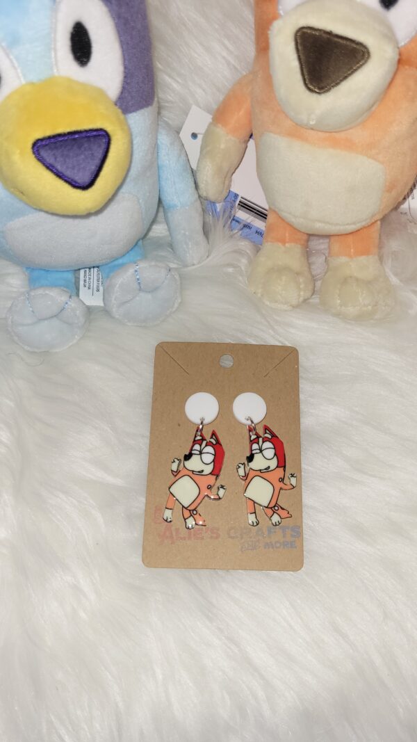 Chilli bluey mom dancing earrings