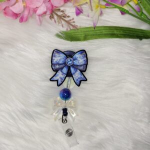 Blue willow style bow badge