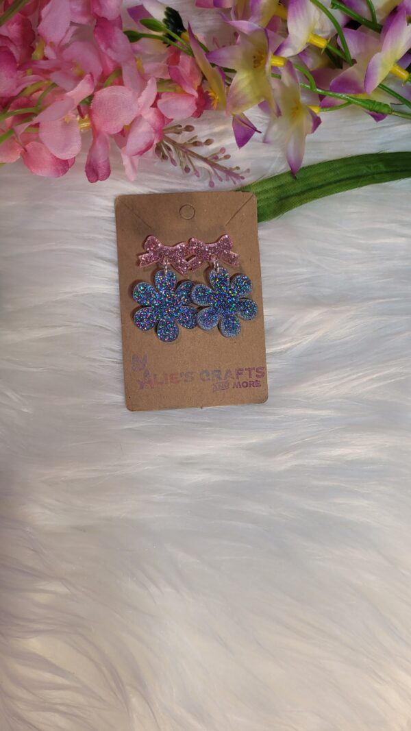 Glitter flower with pink bow post earrings