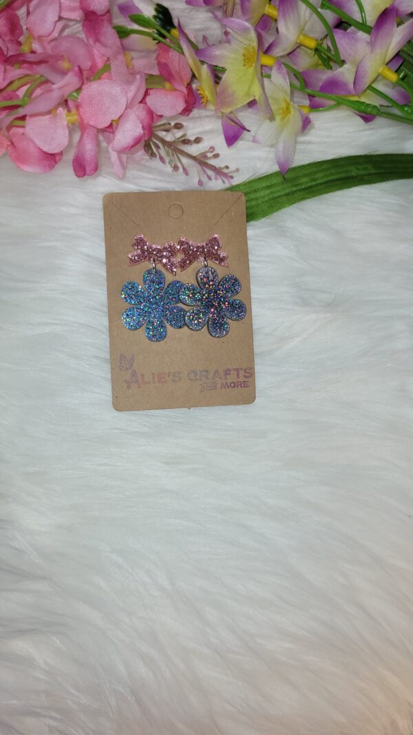 Glitter flower with pink bow post earrings - Image 2