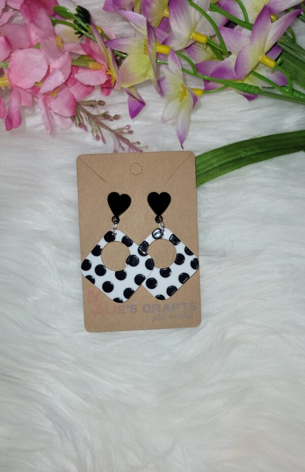 Polka-dot earrings