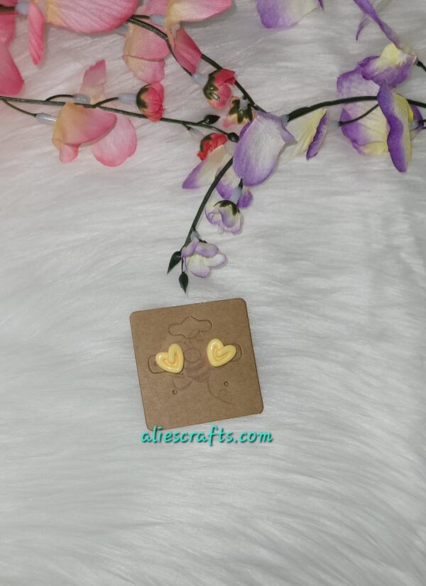 Yellow heart earrings - Image 2