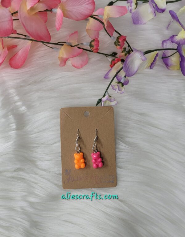 Mix matched gummy bear charm earrings