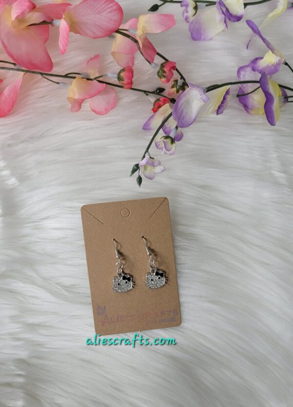 Hello kitty black bow charm earrings