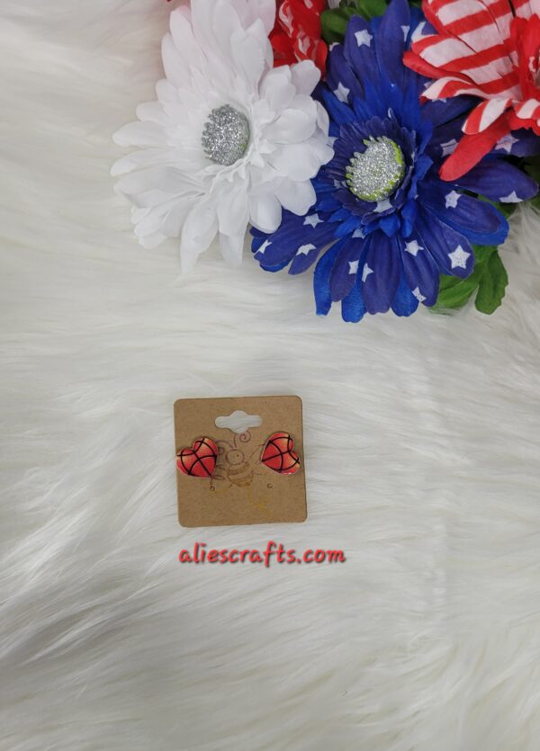 Basketball heart earrings - Image 3