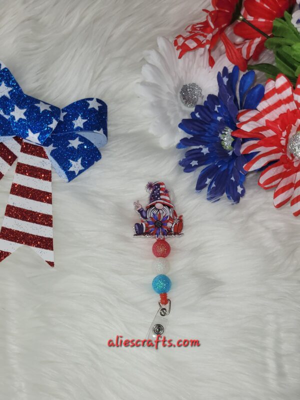 Patriotic gnome badge