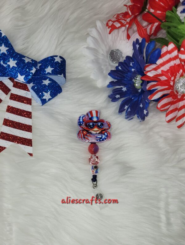 Patriotic crab badge