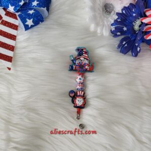 Gmone patriotic badge