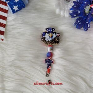Patriotic eagle badge