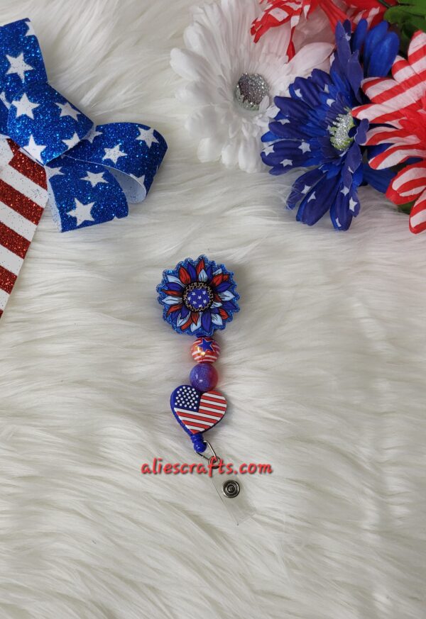 Patriotic flower badge - Image 2