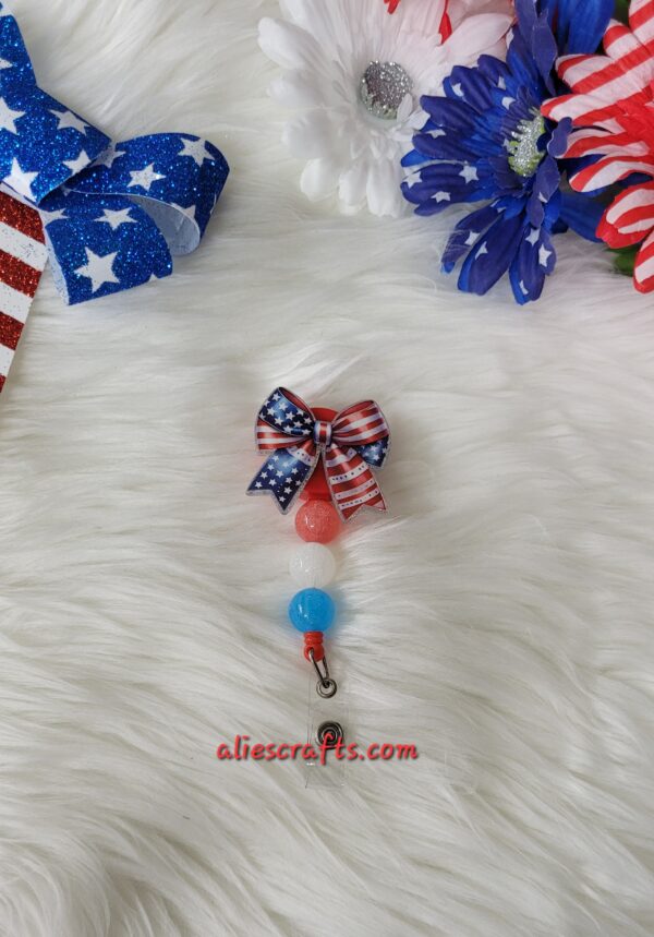 Flag bow badge