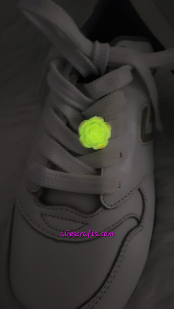 Luminous mixed color rose shoe charms - Image 5