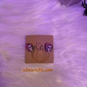 Beautiful woodskull earrings