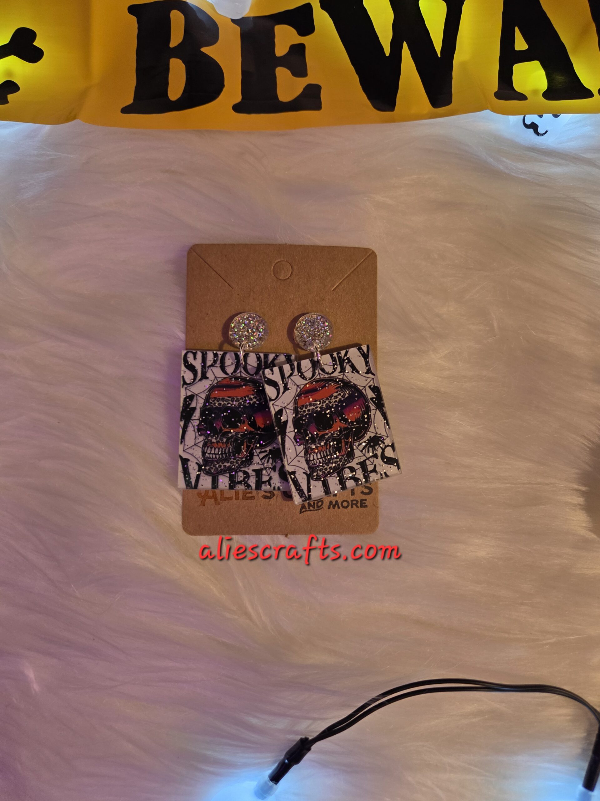 Spooky vibes earrings with glitter posts - Image 4