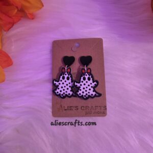 Polka dots ghost