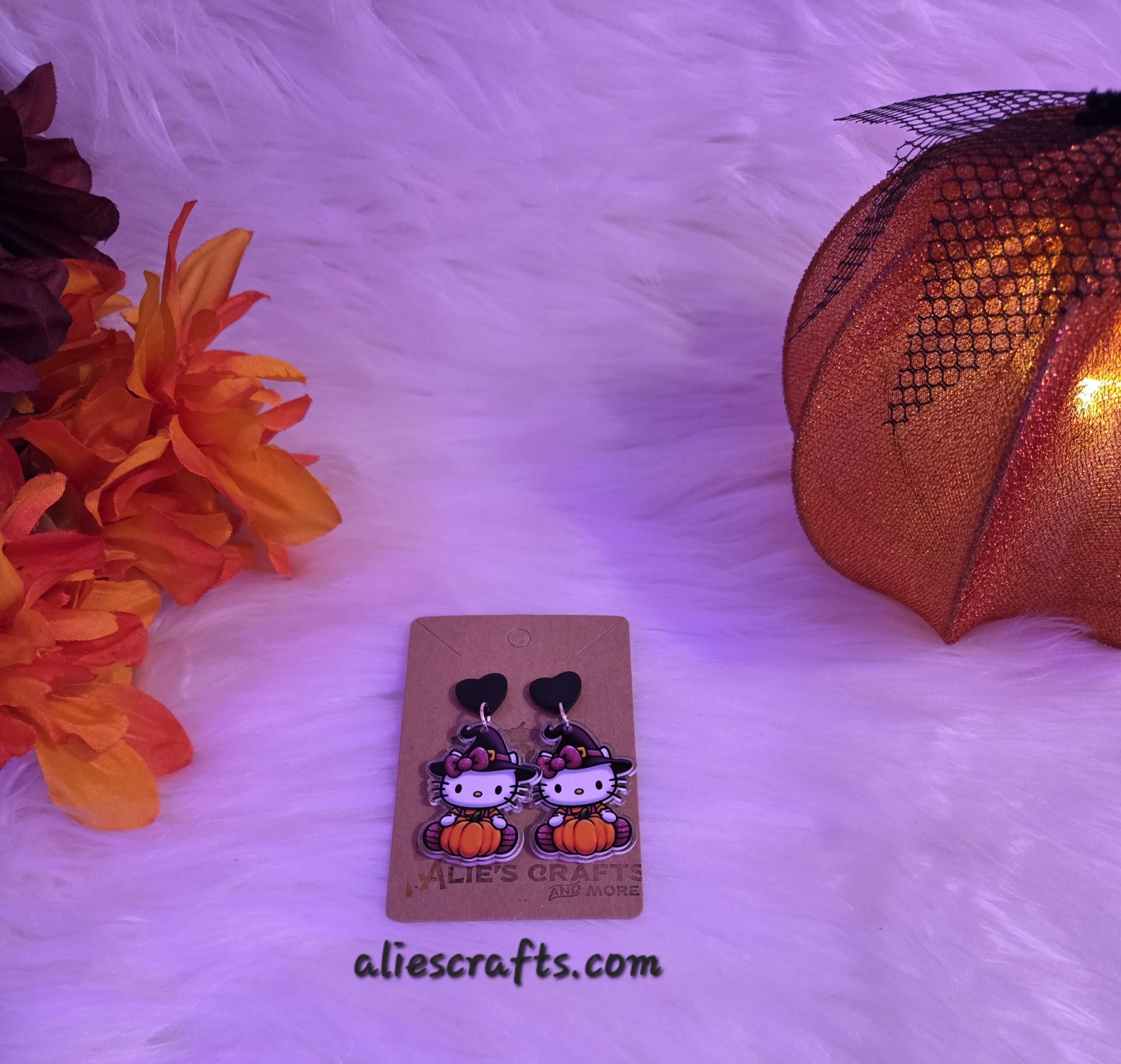 Hello kitty as a witch earrings - Image 3