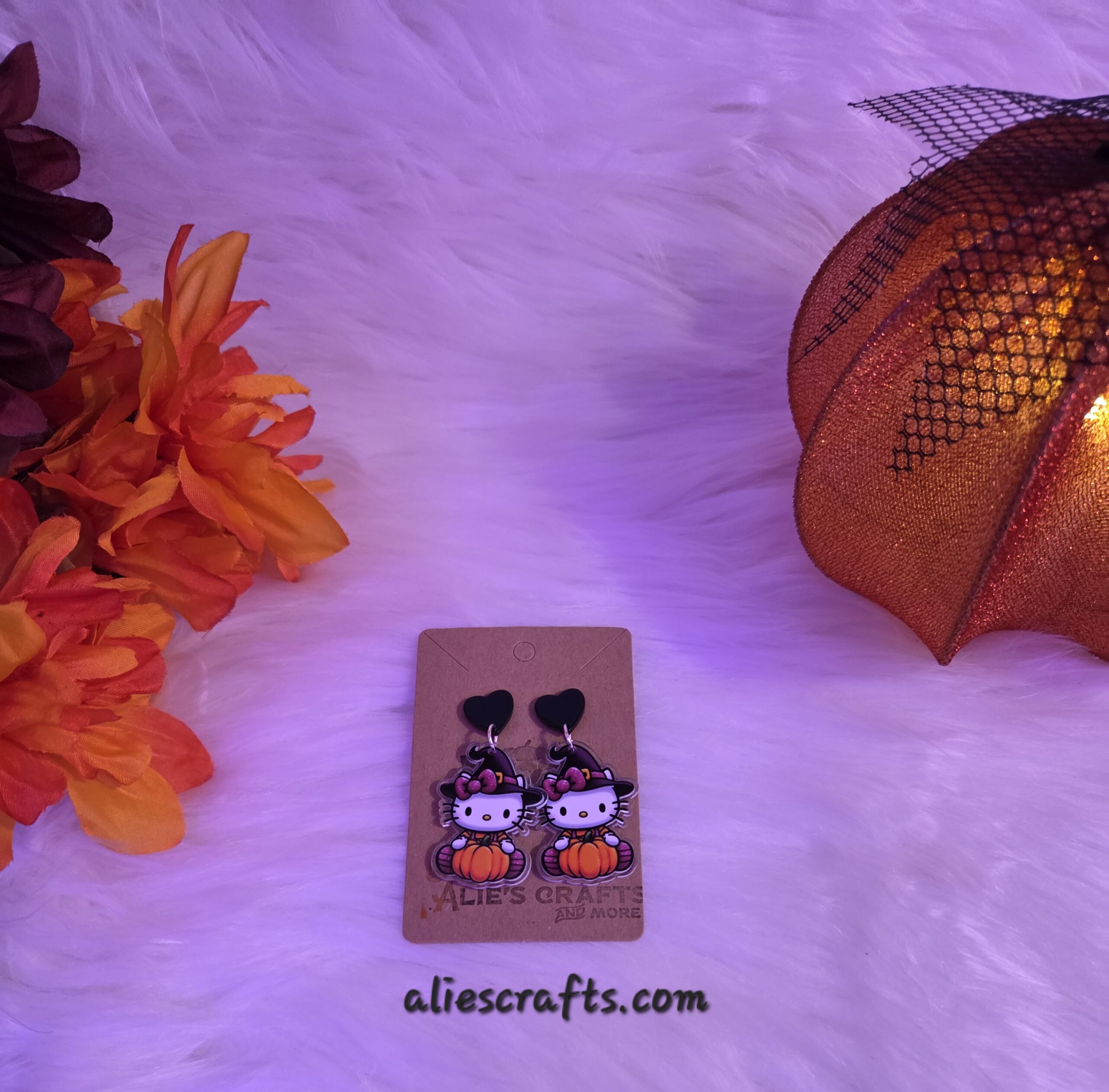 Hello kitty as a witch earrings - Image 2