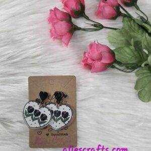 Tulip heart earrings