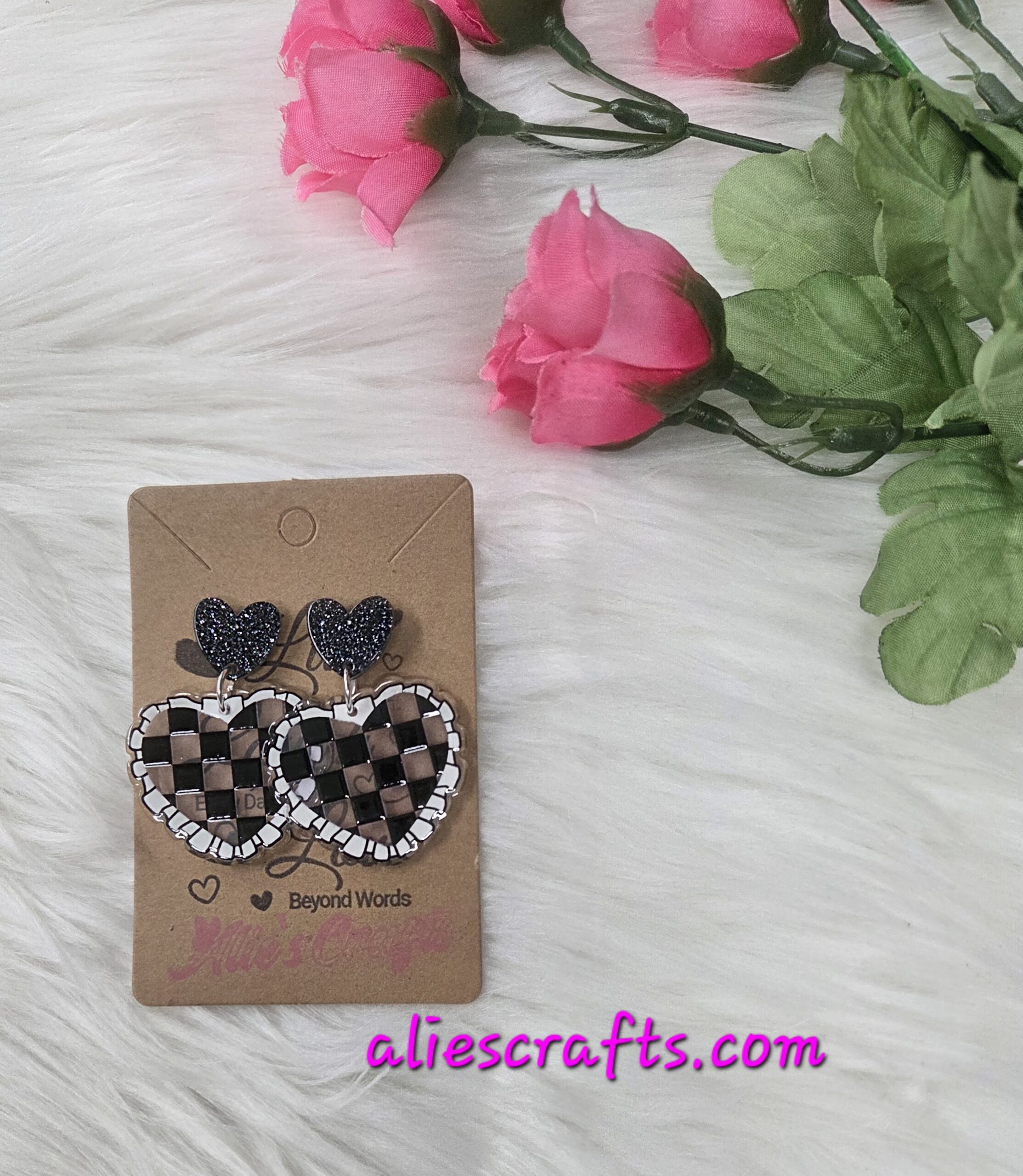 Checkered hearts earrings - Image 3