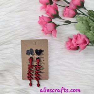 Kiss earrings