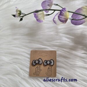 Hello kitty bow earrings